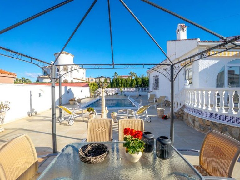 Town House for Sale in Torrevieja, Alicante 29