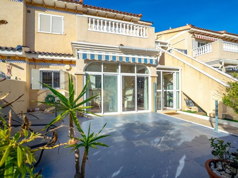 Apartment for Sale in Playa Flamenca, Alicante 23