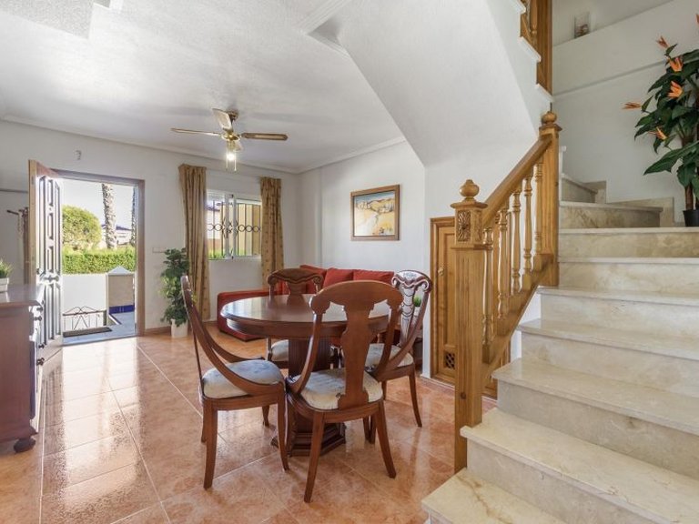 Town House for Sale in Los Altos, Alicante 2