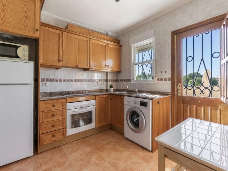 Town House for Sale in Los Altos, Alicante 9