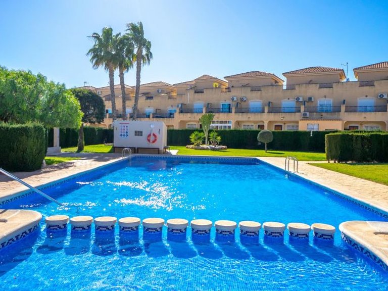 Town House for Sale in Los Altos, Alicante 1