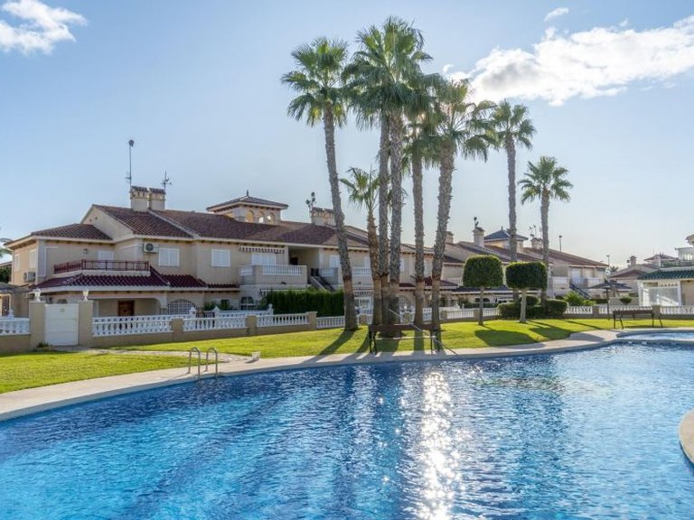 Apartment for Sale in Playa Flamenca, Alicante 29