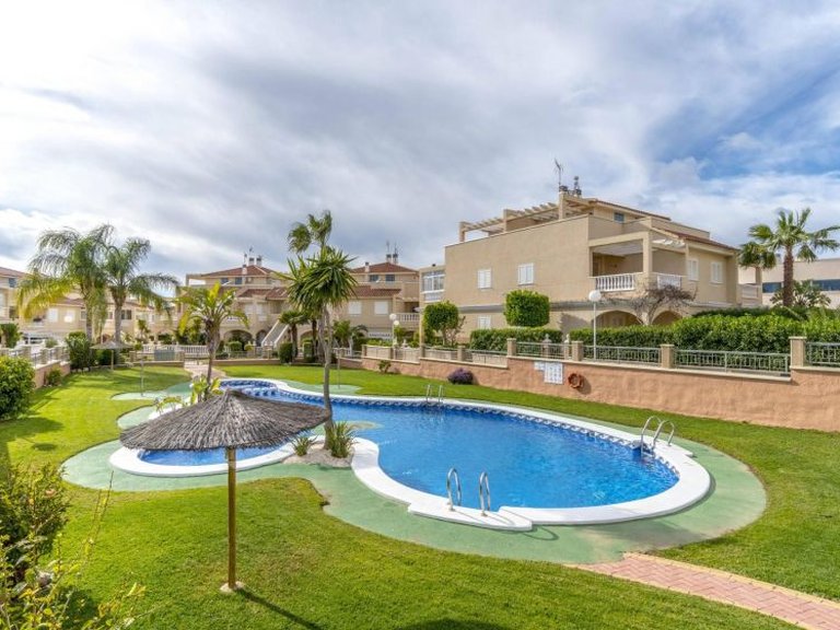 Apartment for Sale in Playa Flamenca, Alicante 32