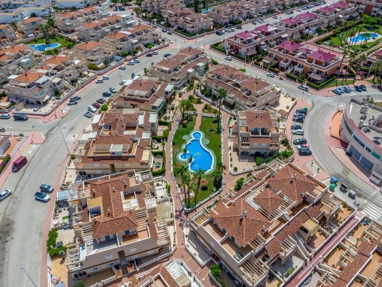 Apartment for Sale in Playa Flamenca, Alicante 37