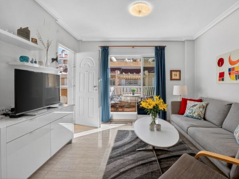 Apartment for Sale in Playa Flamenca, Alicante 2
