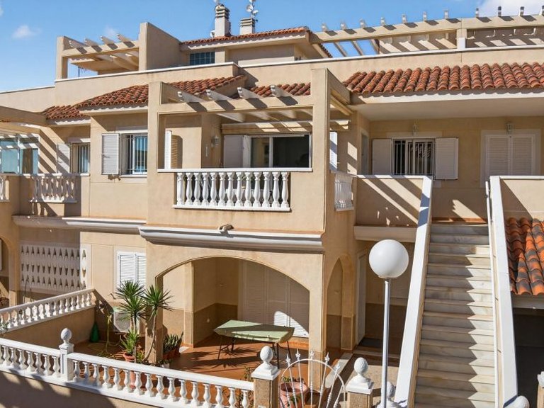 Apartment for Sale in Playa Flamenca, Alicante 1