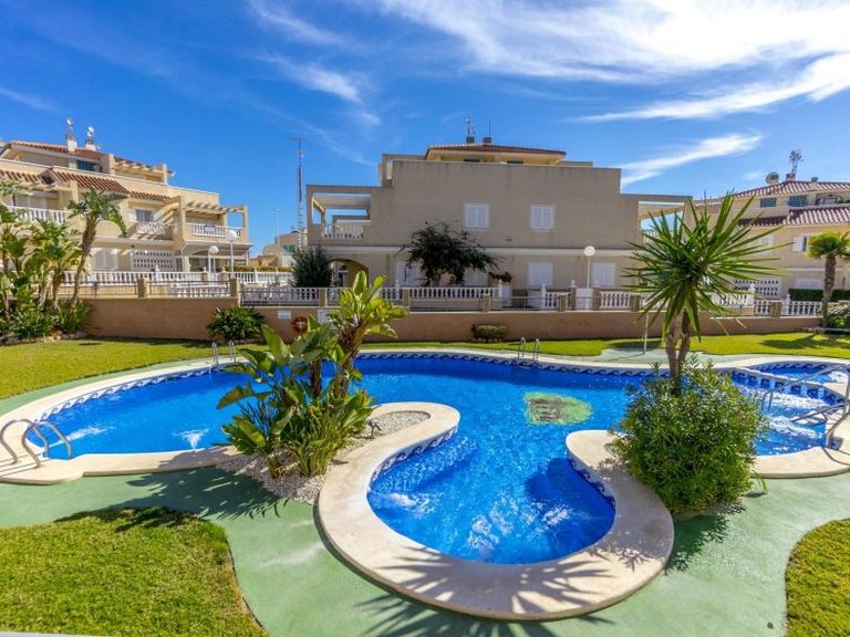 Apartment for Sale in Playa Flamenca, Alicante 35