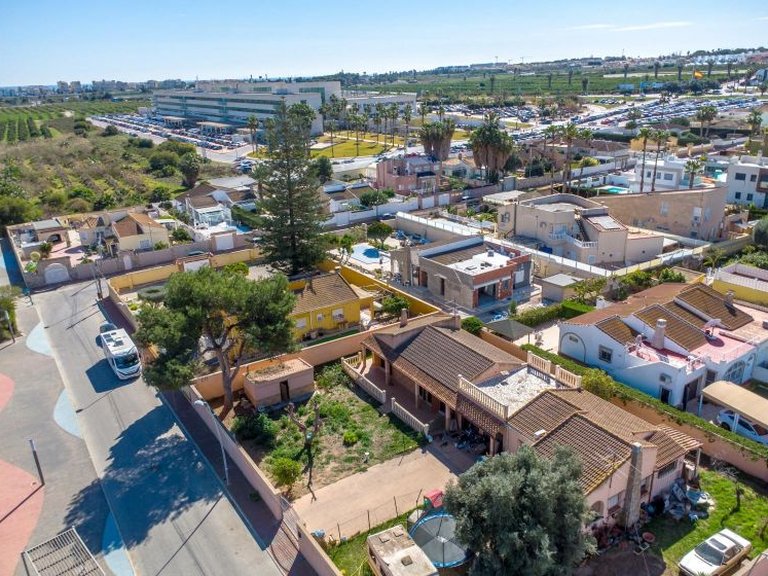 Villa for Sale in Los Balcones, Alicante 23