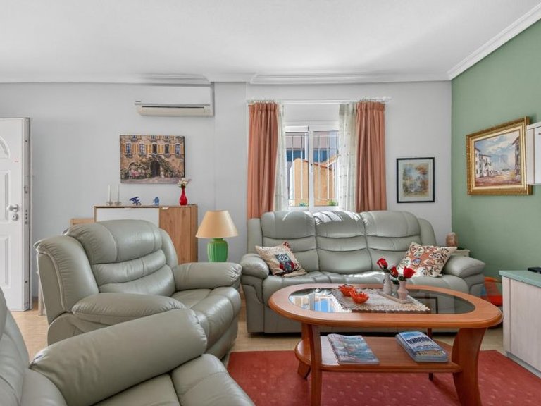 Town House for Sale in Playa Flamenca, Alicante 2