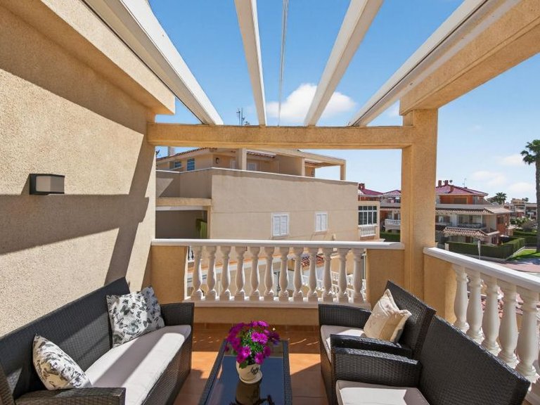 Town House for Sale in Playa Flamenca, Alicante 5