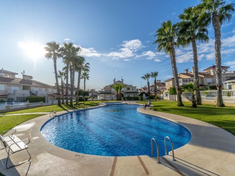 Town House for Sale in Playa Flamenca, Alicante 31