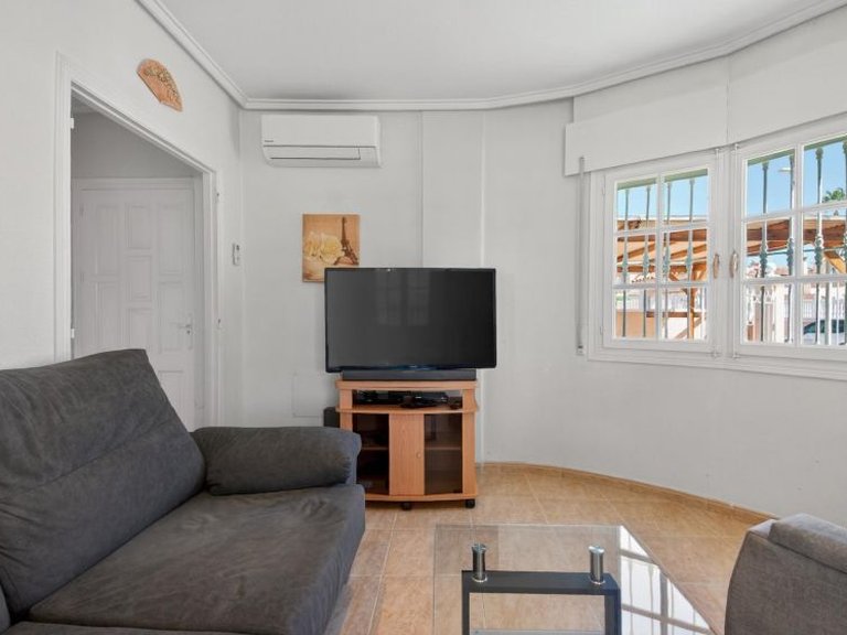 Villa for Sale in Benijofar, Alicante 7