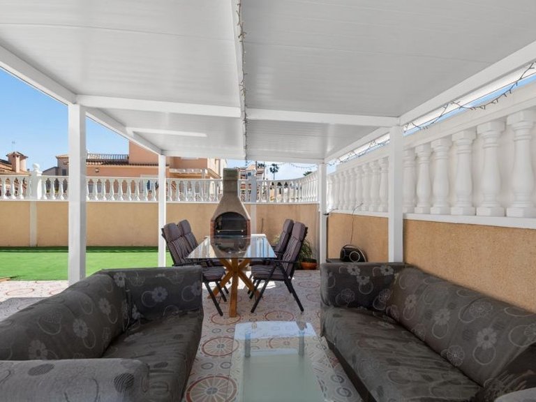 Villa for Sale in Benijofar, Alicante 20