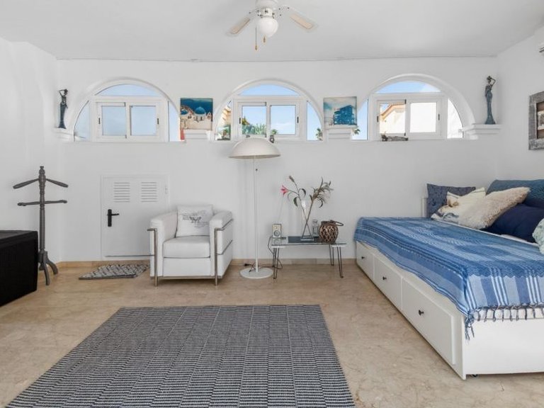 Villa for Sale in Playa Flamenca, Alicante 22