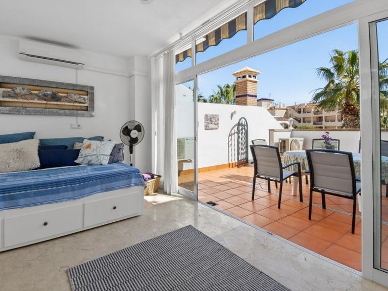 Villa for Sale in Playa Flamenca, Alicante 23