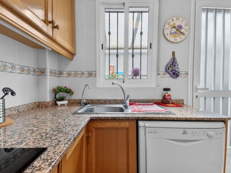 Town House for Sale in Punta Prima, Alicante 12