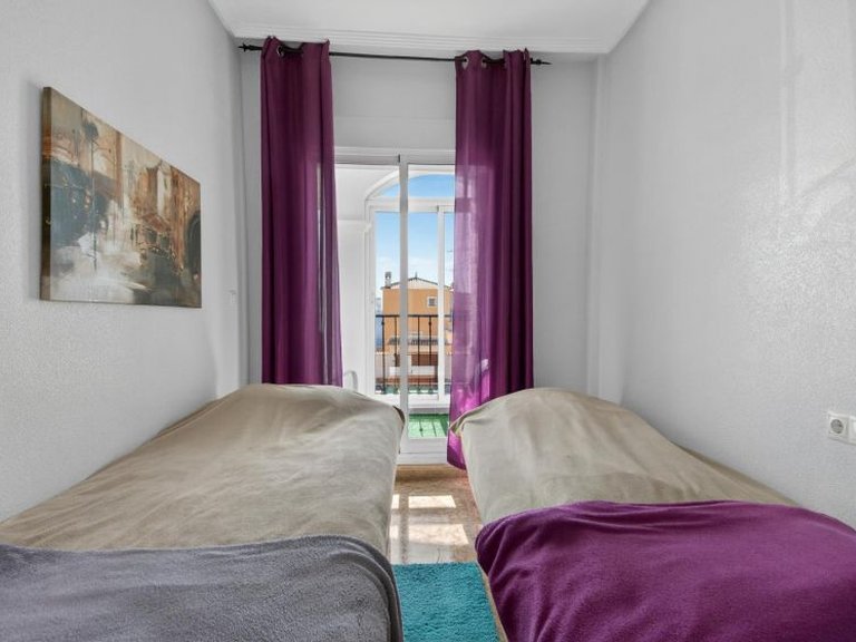 Town House for Sale in Punta Prima, Alicante 19