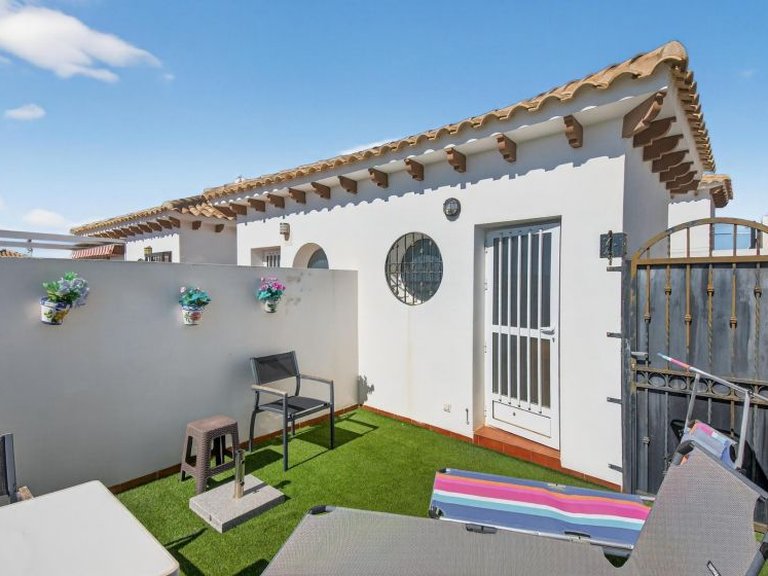 Town House for Sale in Punta Prima, Alicante 23