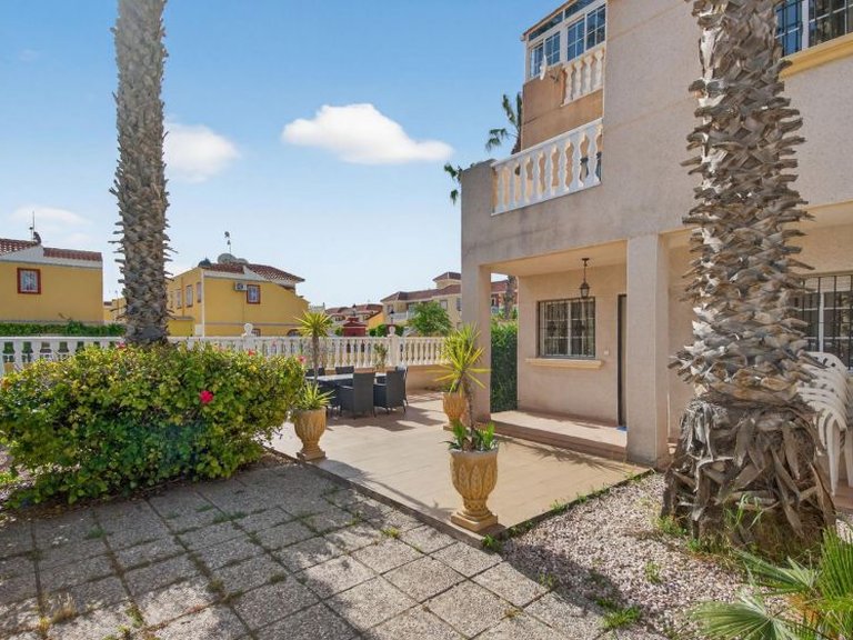 Town House for Sale in Torrevieja, Alicante 24
