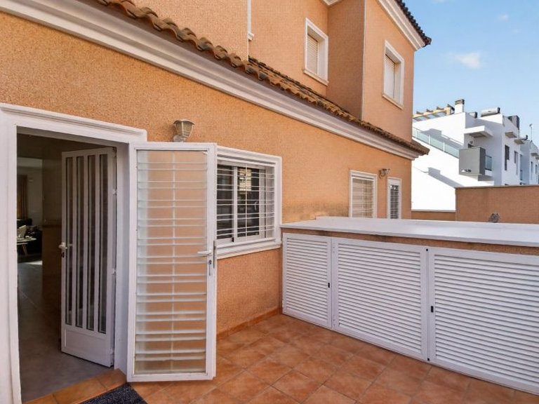 Town House for Sale in Punta Prima, Alicante 26