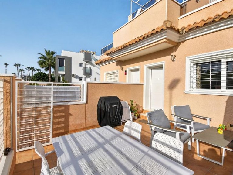Town House for Sale in Punta Prima, Alicante 29