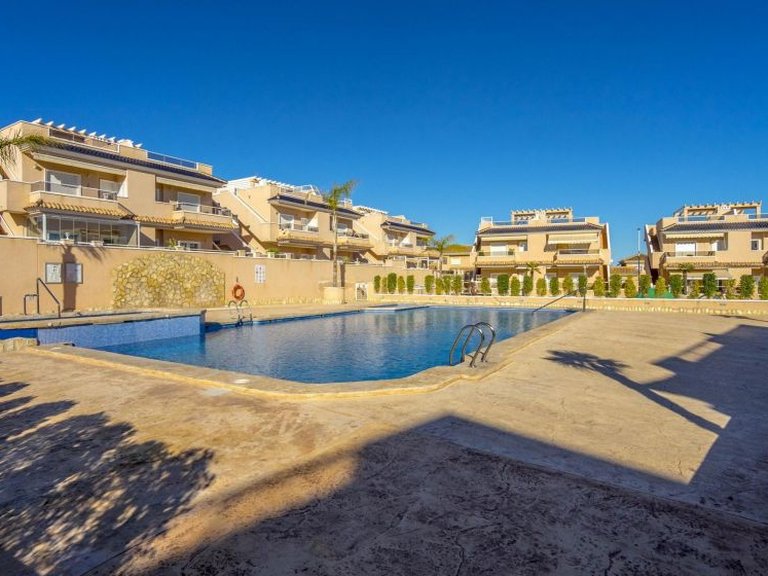 Town House for Sale in Punta Prima, Alicante 38