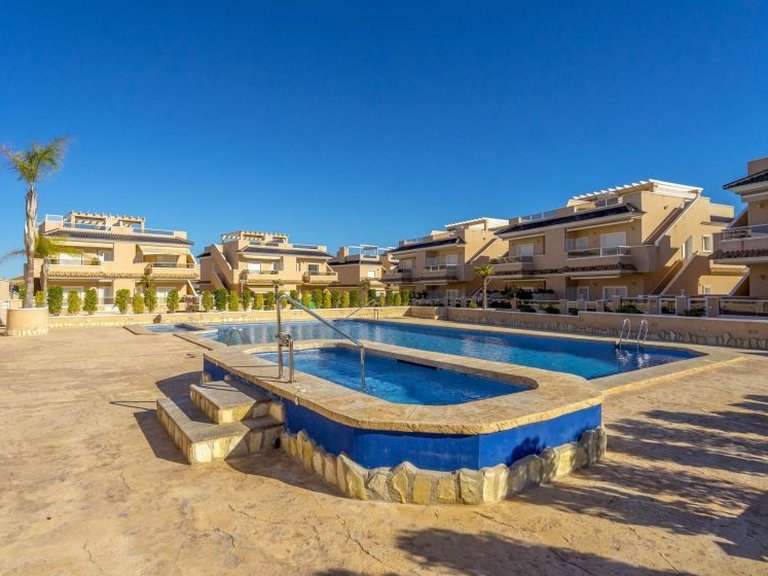 Town House for Sale in Punta Prima, Alicante 41