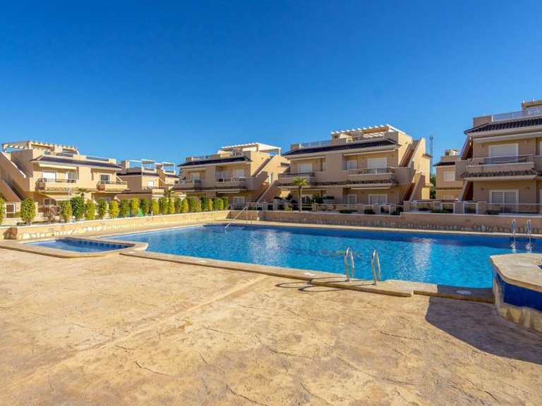 Town House for Sale in Punta Prima, Alicante 43