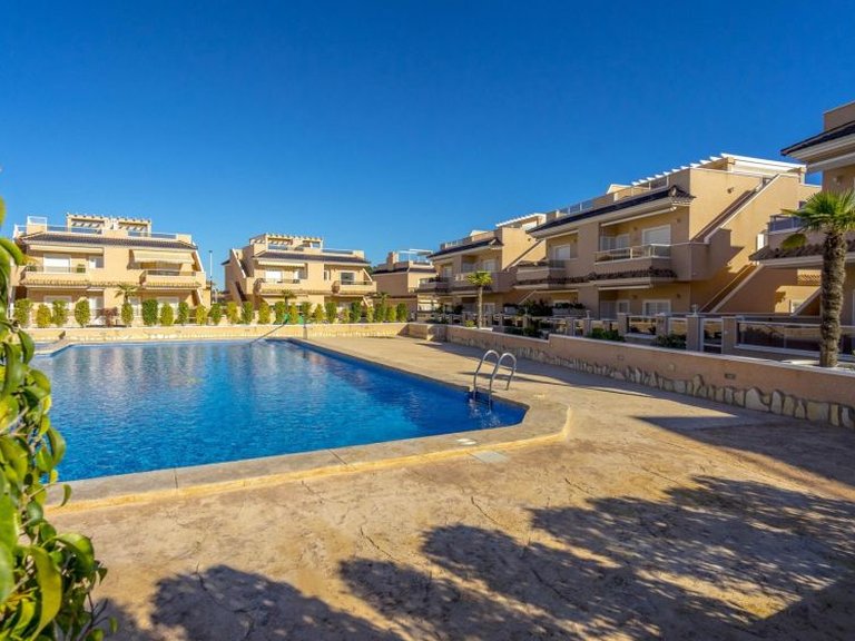 Town House for Sale in Punta Prima, Alicante 46