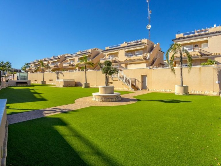 Town House for Sale in Punta Prima, Alicante 47