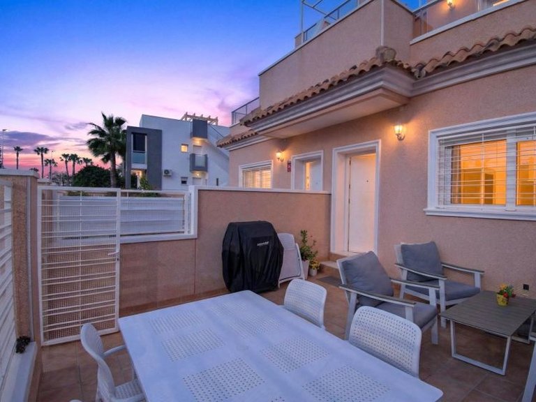 Town House for Sale in Punta Prima, Alicante 49