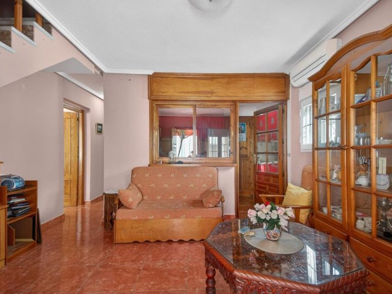 Town House for Sale in Los Altos, Alicante 2