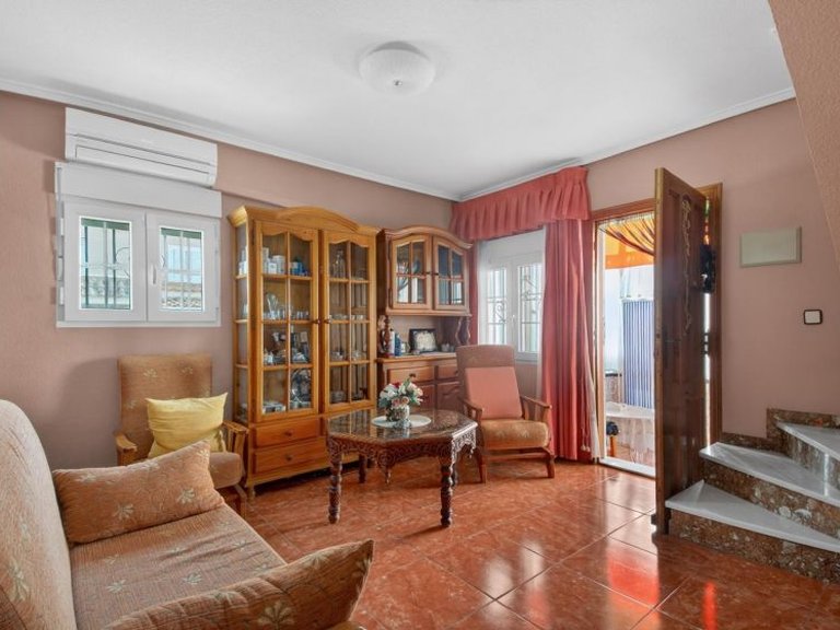 Town House for Sale in Los Altos, Alicante 8