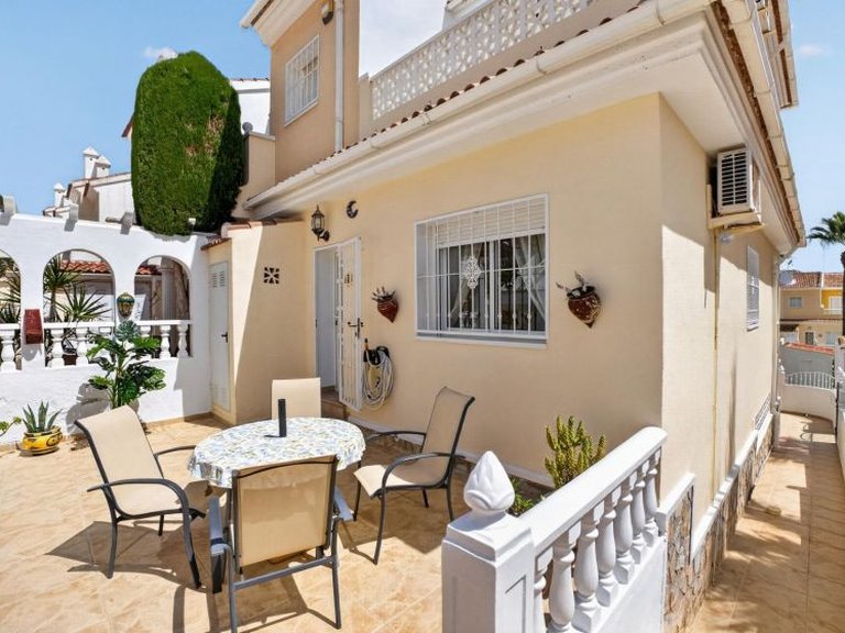 Town House for Sale in Rojales, Alicante 2