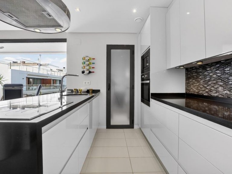 Apartment for Sale in Punta Prima, Alicante 10