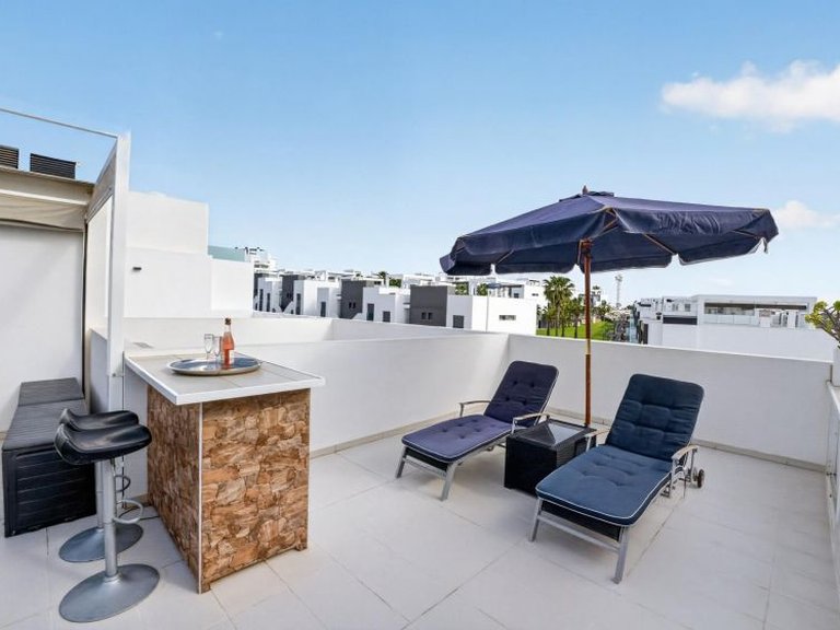 Apartment for Sale in Punta Prima, Alicante 26