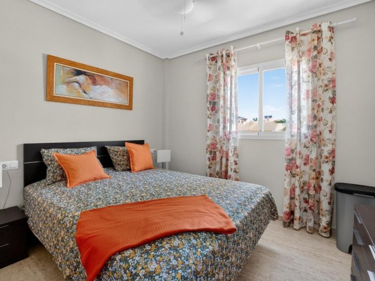 Town House for Sale in Playa Flamenca, Alicante 16