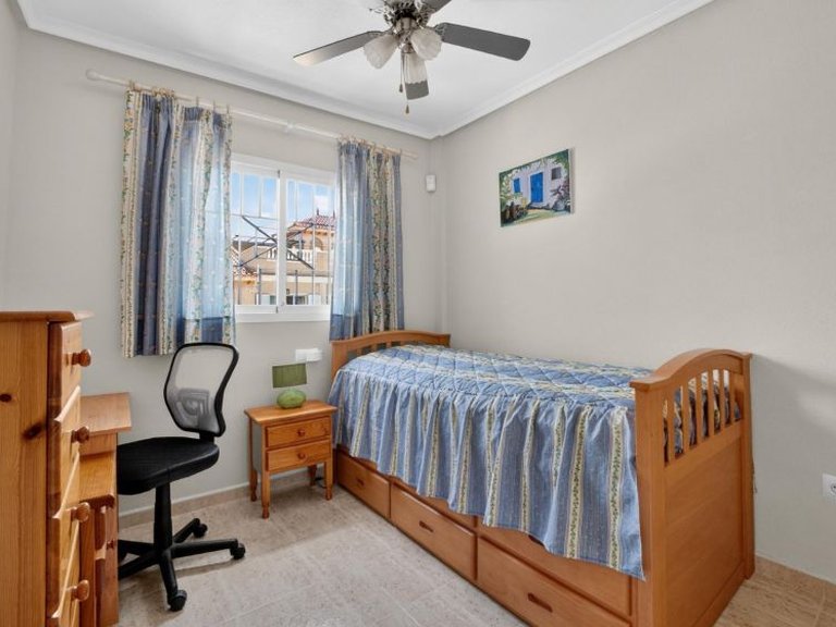 Town House for Sale in Playa Flamenca, Alicante 18