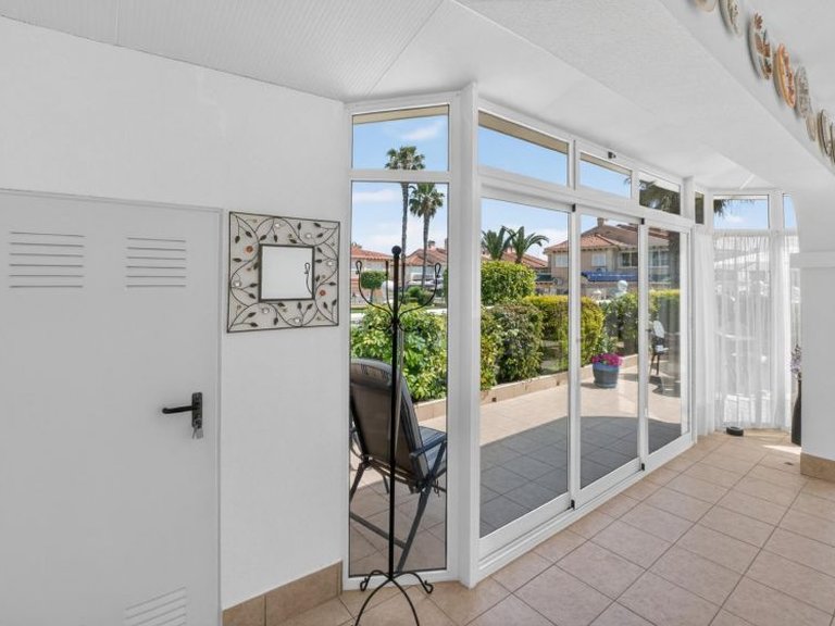 Town House for Sale in Playa Flamenca, Alicante 21