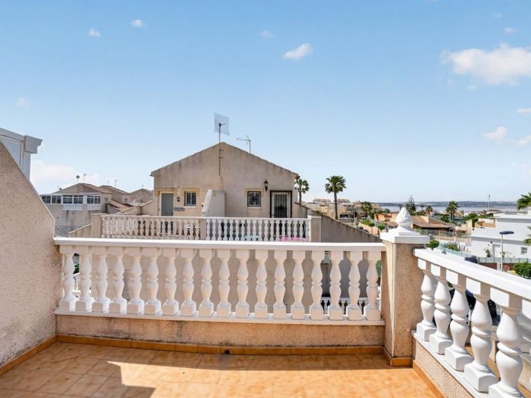 Town House for Sale in Torrevieja, Alicante 21