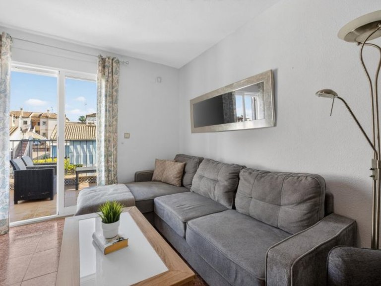 Apartment for Sale in La Florida, Alicante 10