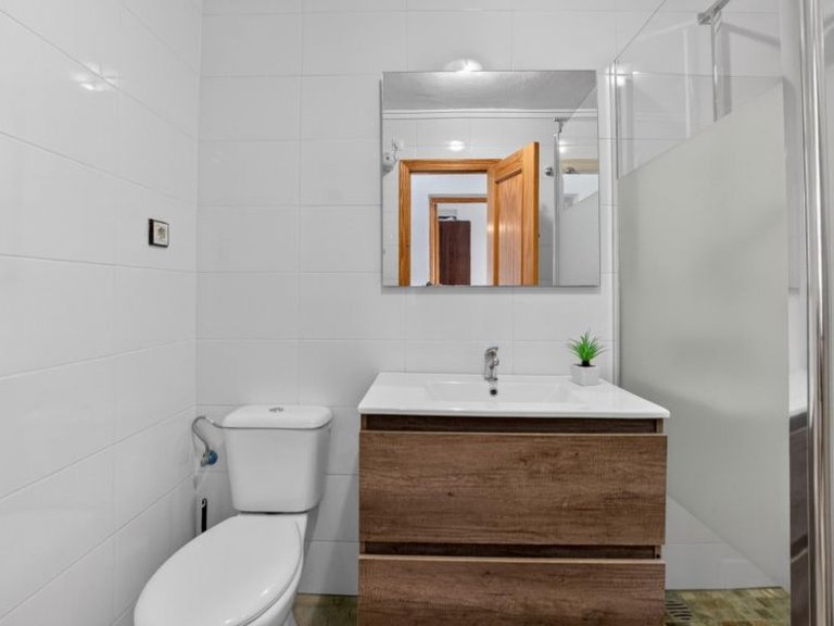 Apartment for Sale in La Florida, Alicante 18