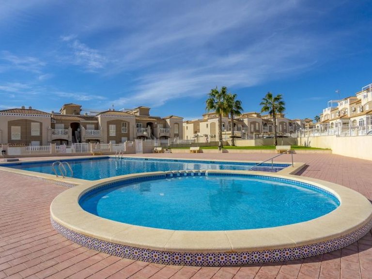 Apartment for Sale in Torrevieja, Alicante 29