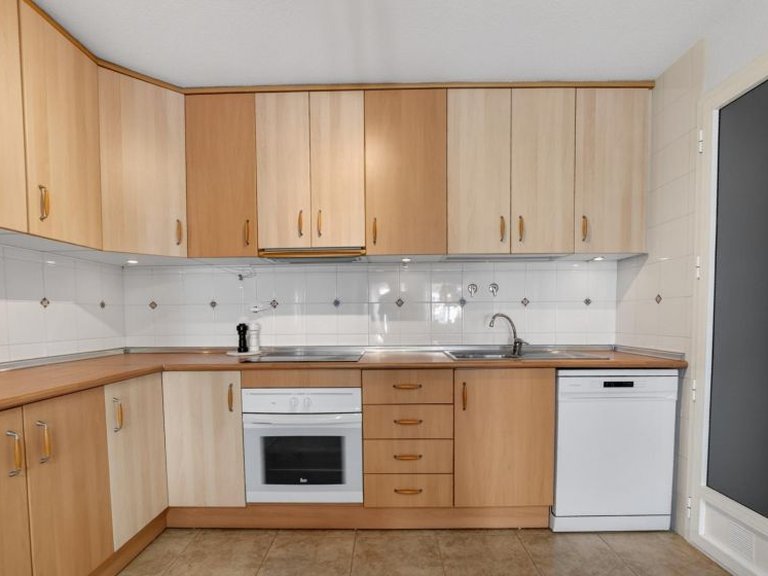 Apartment for Sale in Torrevieja, Alicante 9