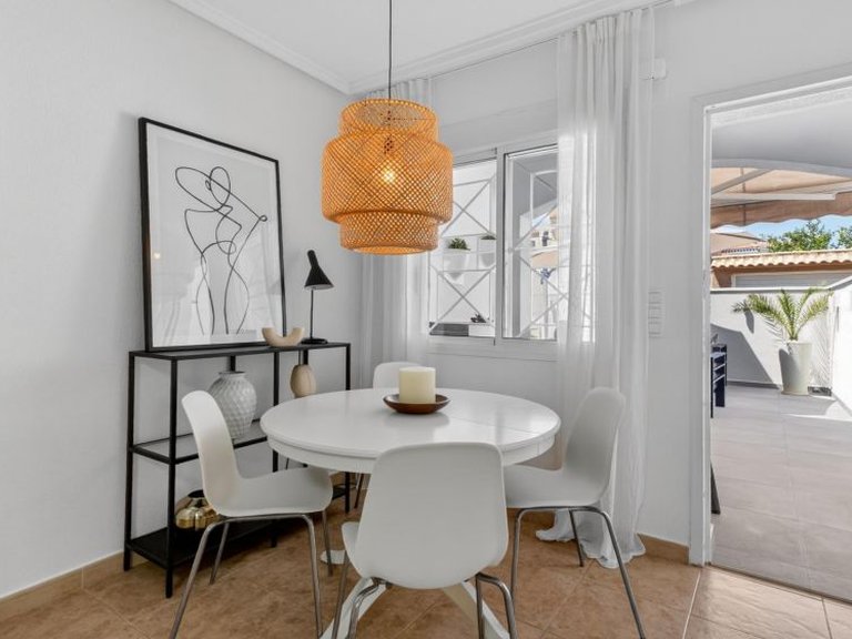 Apartment for Sale in Torrevieja, Alicante 10