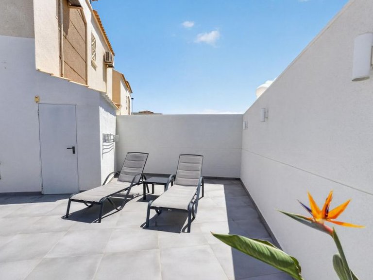 Apartment for Sale in Torrevieja, Alicante 22