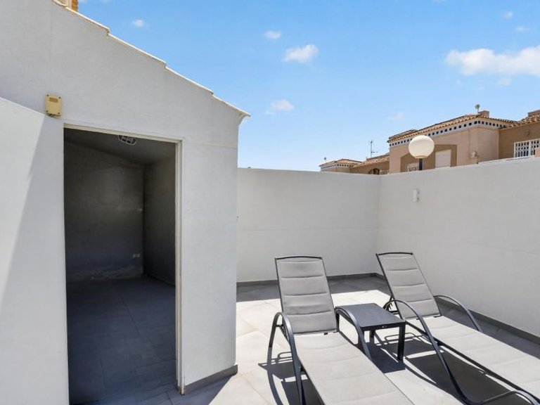 Apartment for Sale in Torrevieja, Alicante 23