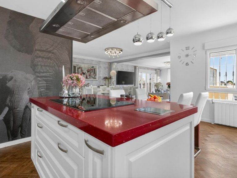 Villa for Sale in Villamartin, Alicante 11