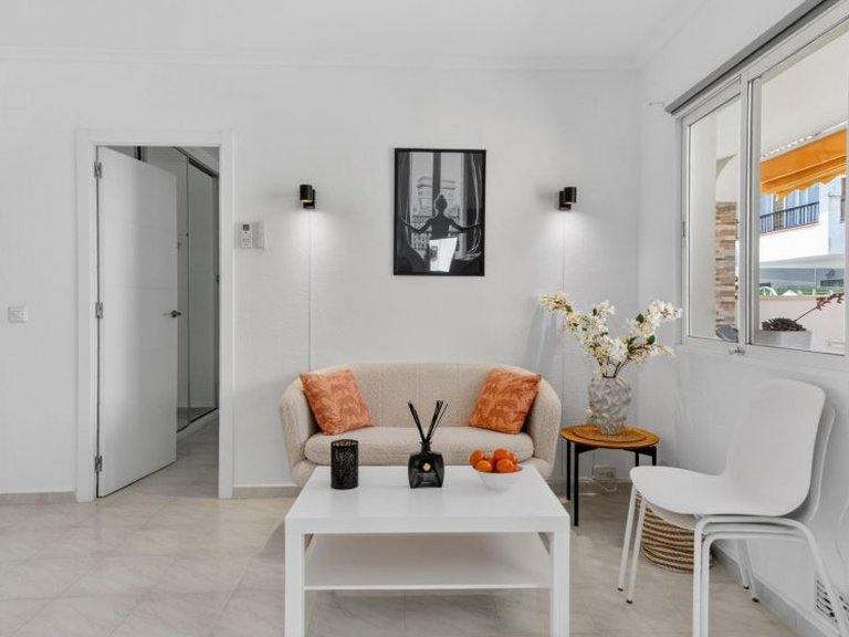 Apartment for Sale in Torrevieja, Alicante 8