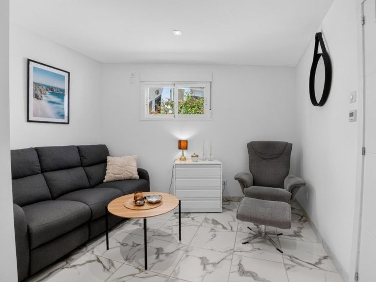 Apartment for Sale in Torrevieja, Alicante 7